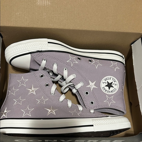 Converse Shoes - New in Box. Converse Lavender Star High-Tops